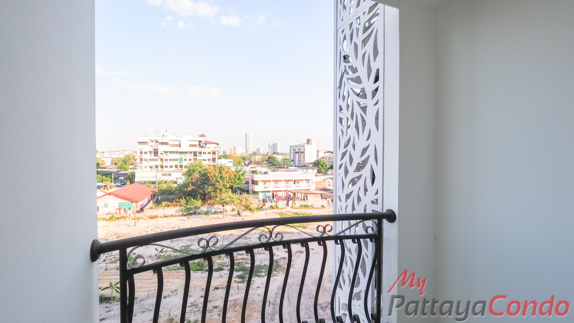 City Garden Olympus Pattaya Condo For Sale - CGOLY05