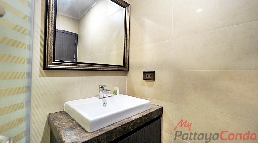 Dusit Grand Condo View For Sale - DUSITG04