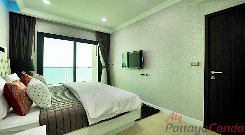 Dusit Grand Condo View For Sale - DUSITG04