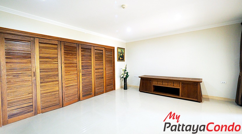 Executive Residence 1 Pattaya Condo For Sale - EXONE02