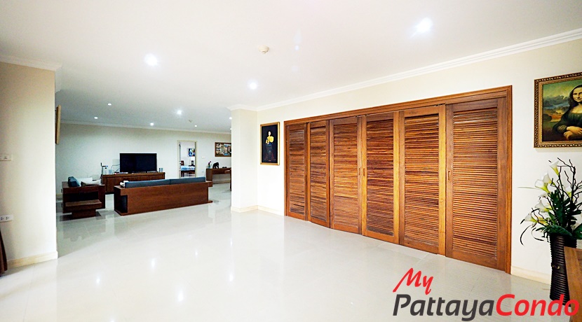 Executive Residence 1 Pattaya Condo For Sale - EXONE02
