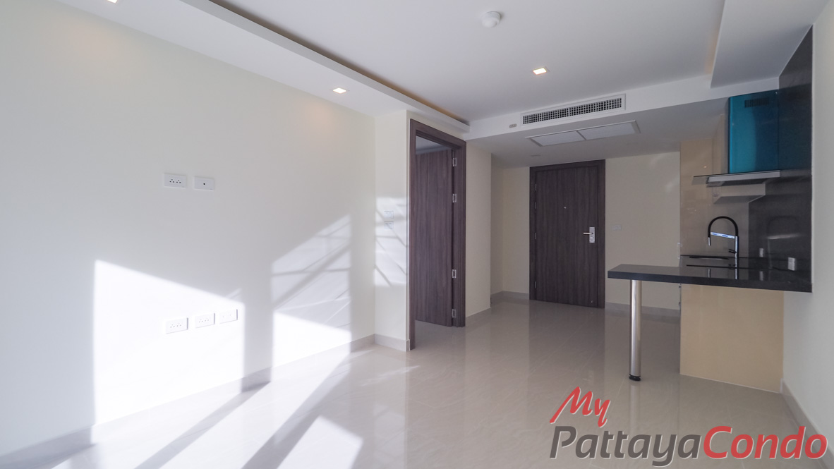 Grand Avenue Residence Pattaya Condo For Sale - GRAND160