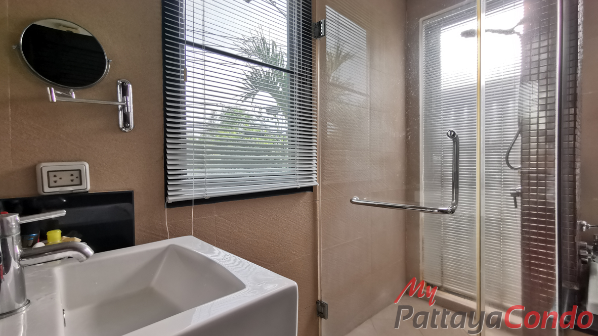 Horseshoe Point Resort Pattaya Pool Villas For Sale - HEHPR01
