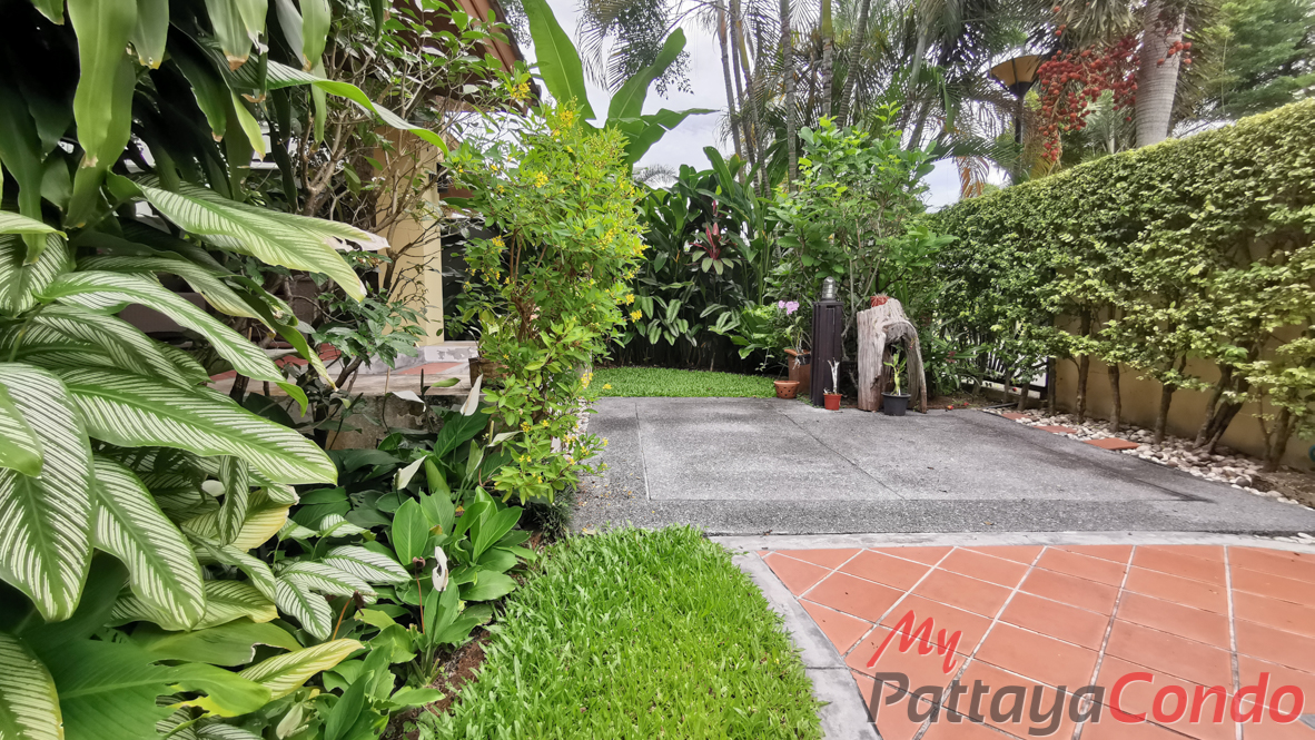 Horseshoe Point Resort Pattaya Pool Villas For Sale - HEHPR01