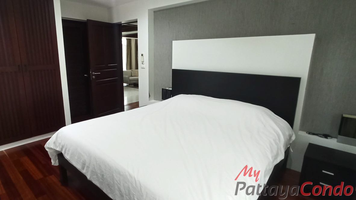 Horseshoe Point Resort Pattaya Pool Villas For Sale - HEHPR01