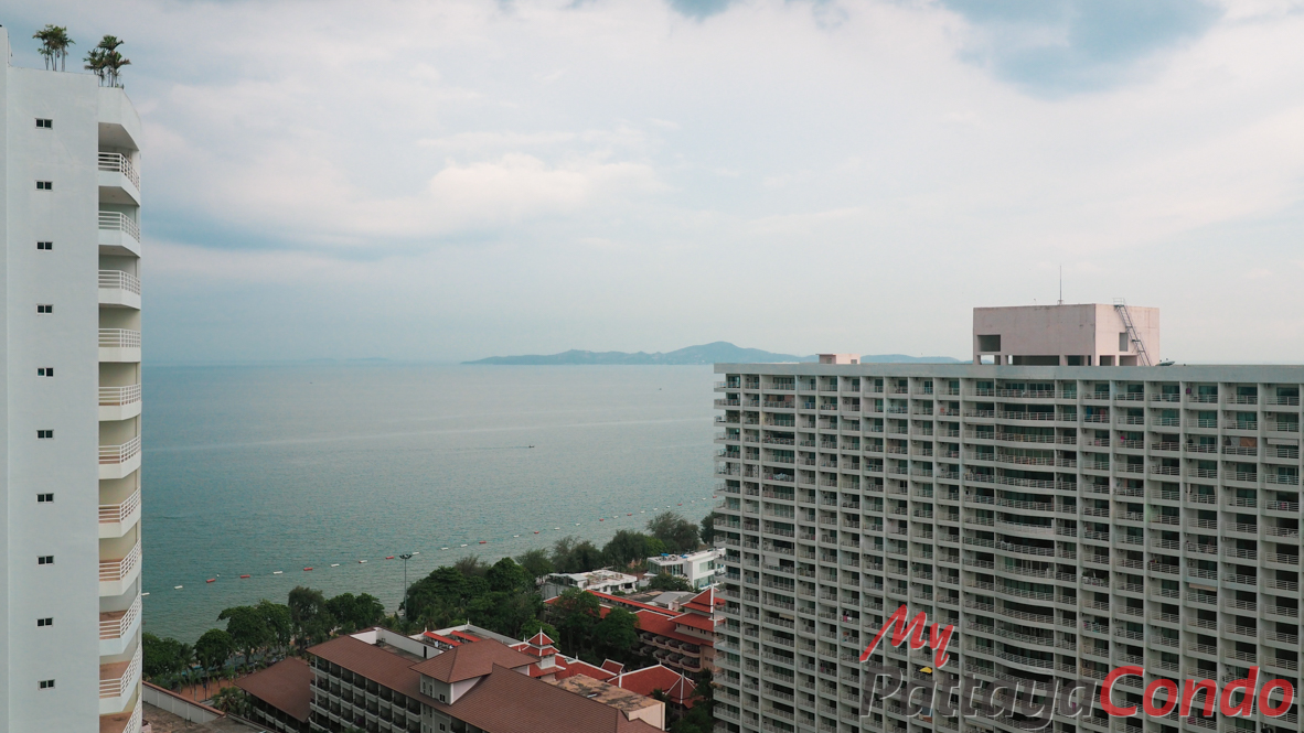 Jomtien Complex Condotel Pattaya For Sale - JTC07