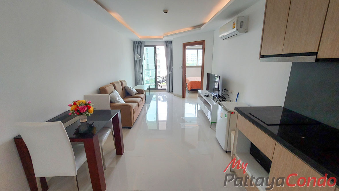 Laguna Beach Resort 3 The Maldives Pattaya Condo For Sale - LBR3M34