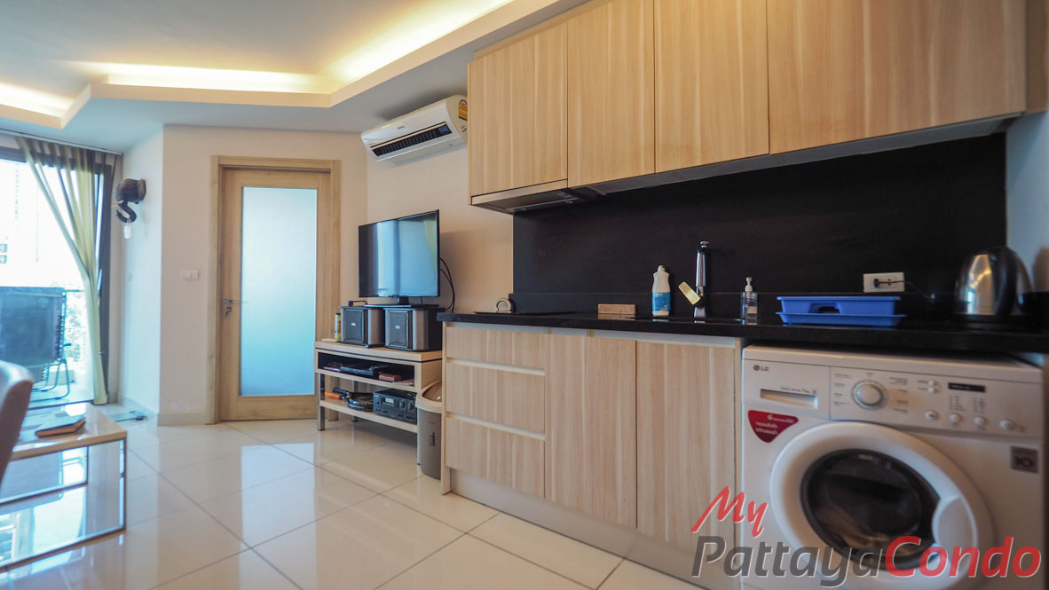 Laguna Beach Resort Jomtien Condo For Sale - LBRJ21