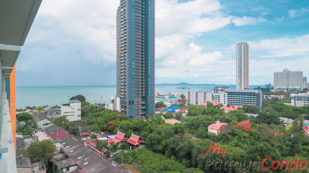 Lumpini Park Beach Jomtien Condo For Sale - LPN18