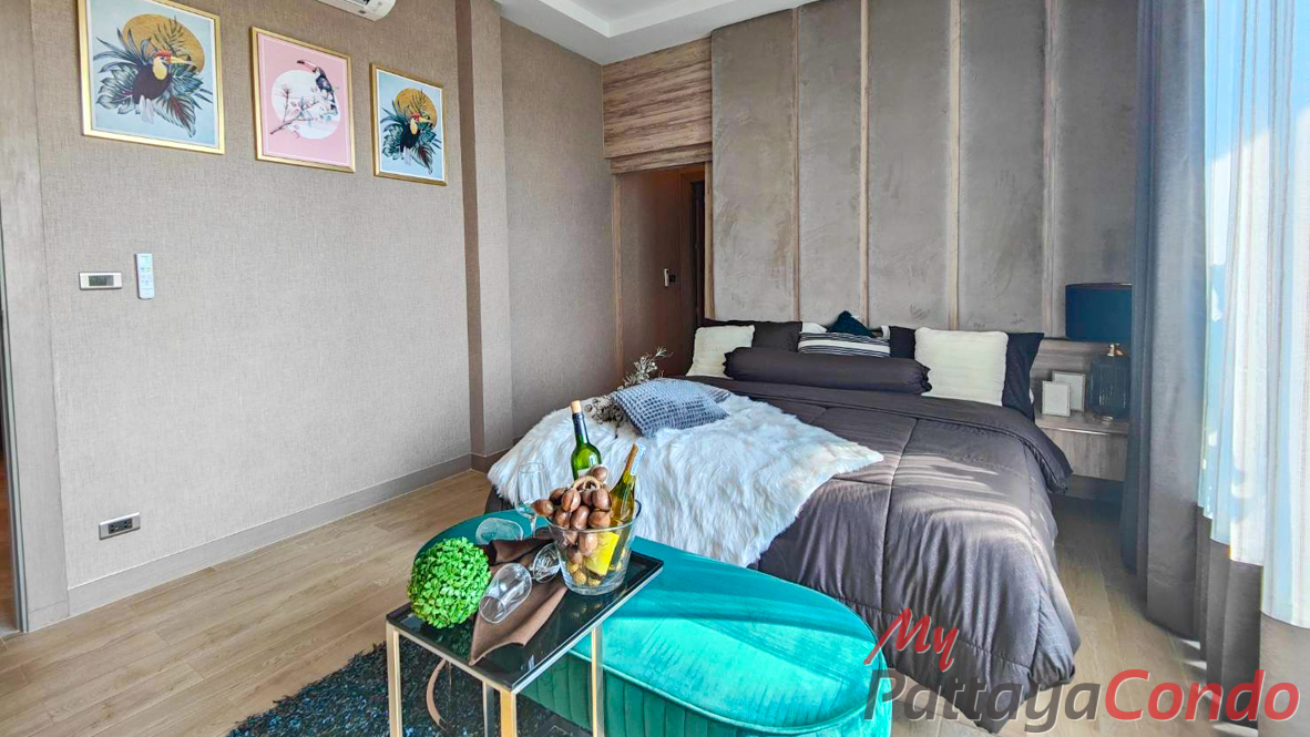 Madcha Nirvana Huay Yai Pattaya House For Sale - HEMCN01