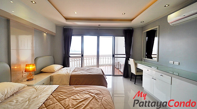 Park Beach Condominium For Sale - PBC01