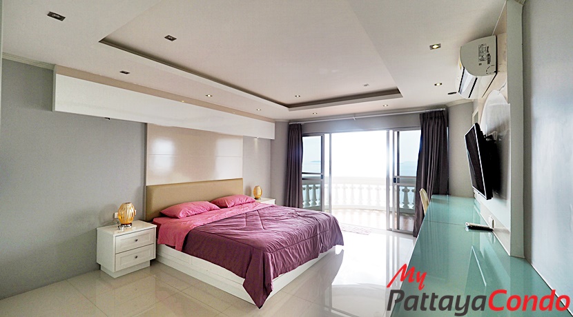 Park Beach Condominium For Sale - PBC01