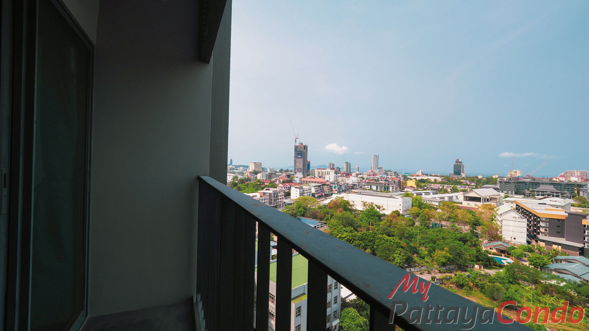 Pattaya Posh Condo For Sale - POSH06