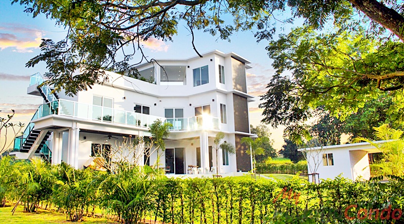 Phoenix Gold Country Huay Yai Pattaya House For Sale - HEPGC01