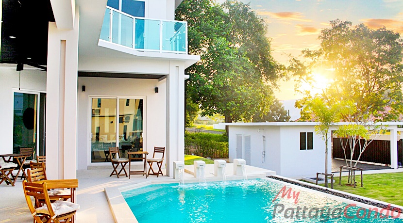 Phoenix Gold Country Huay Yai Pattaya House For Sale - HEPGC01