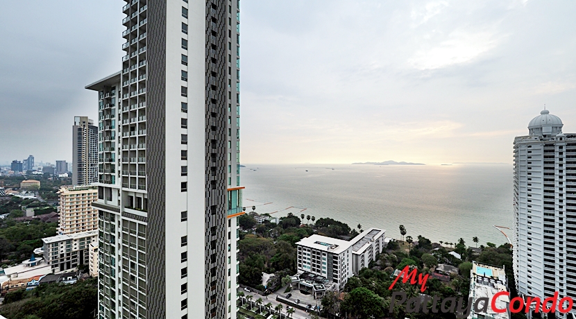 Riviera Wong Amat Condo For Sale - RW09-23