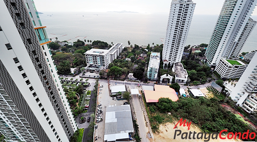 Riviera Wong Amat Condo For Sale - RW09