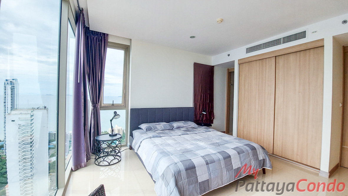 Riviera Wong Amat Condo For Sale - RW38
