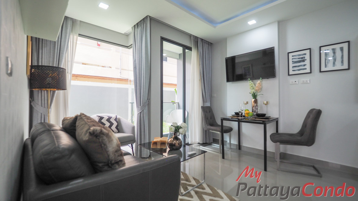 Siam Oriental Star Pattaya Condo For Sale - SOSP02