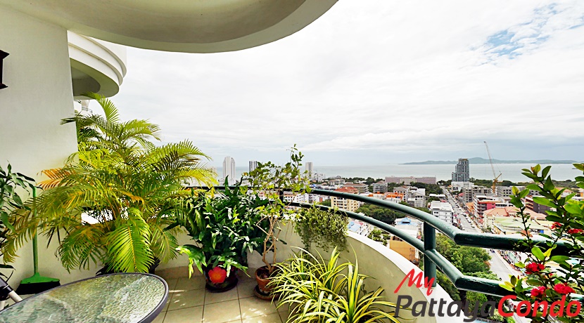 Star Beach Condotel Pattaya For Sale - STAR02