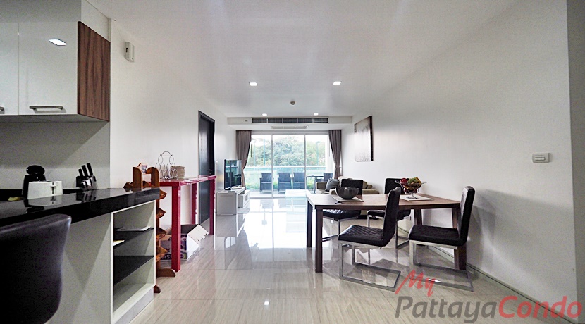 Elegance Cosy Beach Condo For Sale - ELEGA05