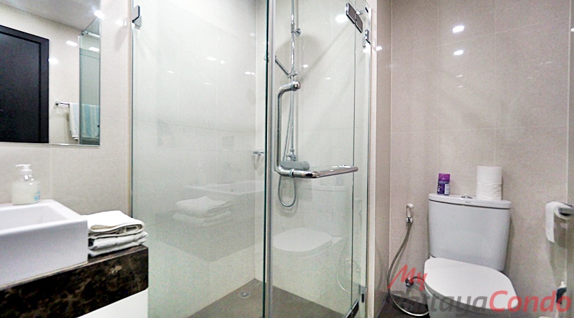 Elegance Cosy Beach Condo For Sale - ELEGA05