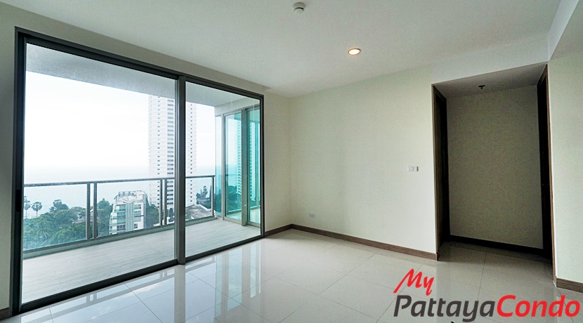 Riviera Wong Amat Condo For Sale - RW40