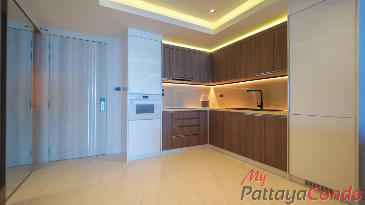 Sands Pratumnak Pattaya Condo For Sale - SAND17