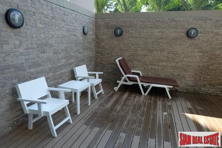 Chic Condo | Large Sea View Studio Condo for Sale in North Karon