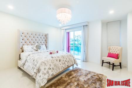 Modern Luxury Townhouse with Storefront in Rawai, Phuket
