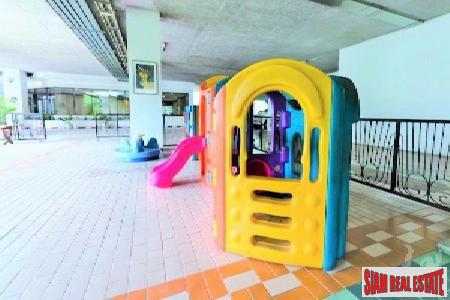 Noble House Thonglor 25