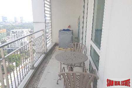 Baan Rajprasong Bangkok | Large Corner One Bedroom Condo for Sale in Lumphini-9