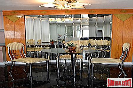 Fortune Condo Town | Large Unique Two Bedroom for Rent in Sathorn-16