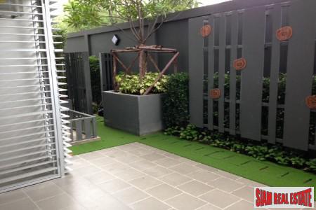 Maestro 39 Residence | Unique Ground Floor Two Bedroom with Private Garden on Sukhumvit 39-6
