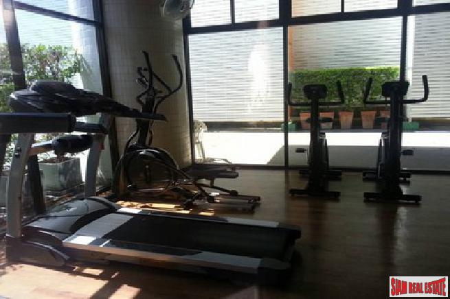 Richmond Palace | Three Bedroom Condo on the 11th floor on Sukhumvit 43, Bangkok-13