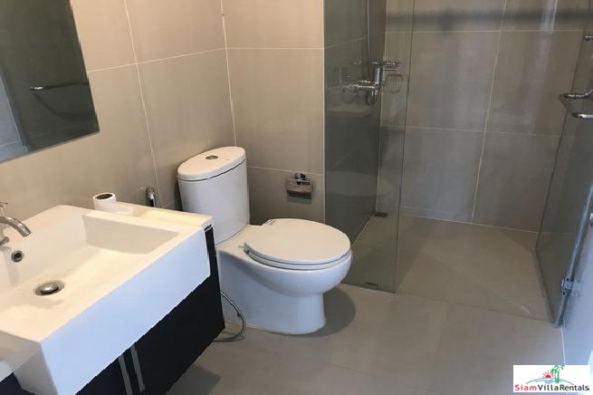 Villa Asoke | Modern Two Bedroom Corner Unit for Rent in Asok-4