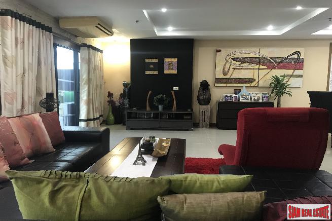 Bann Prompong Condo | Beautiful 2 Bed Condo near Phetchaburi Road and BTS Phrom Pong, Sukhumvit 39-4