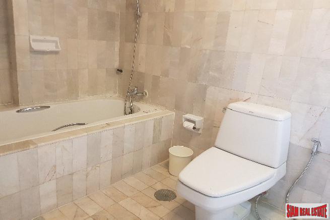 Fifty Five Tower | Spacious Three Bedroom Corner Condo for Sale on Sukhumvit 55, Thong Lor-4