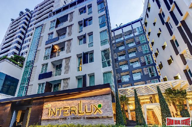 InterLux Premiere Sukhumvit 13 | Two Bed Corner Unit in Nana-1