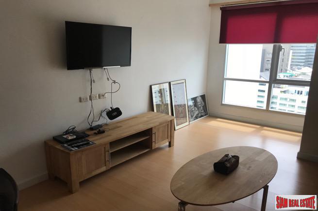The Trendy Sukhumvit 13 | Bright Contemporary One Bedroom Condo with City Views in Nana-9