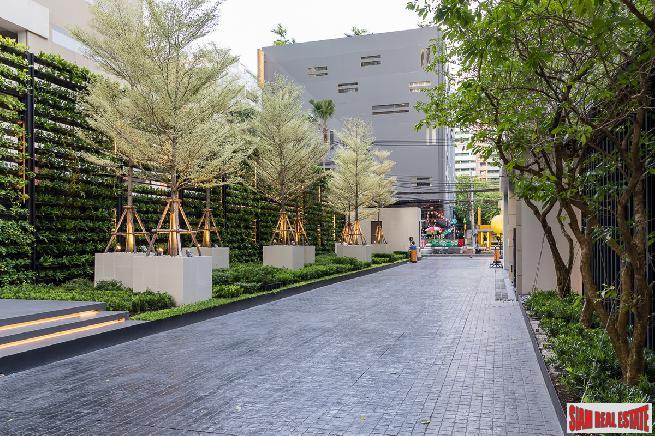 Luxury Studio and 1 Bed Condos at the Newly Completed Hyde Sukhumvit 11, BTS Nana - Studio Units - Free Furniture!-12