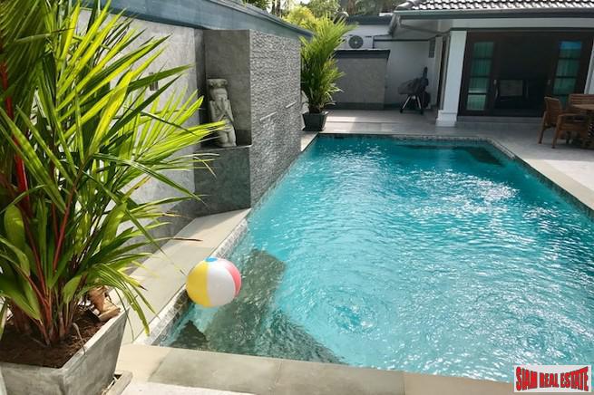 Loch Palm Cove | Large Courtyard Design Three Bedroom Pool Villa for Rent-19