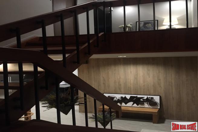 Elegant and Private Two Storey Home with Swimming Pool in Phra Khanong-27