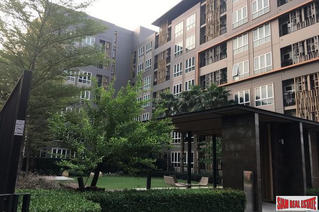 The Key Sathorn-Ratchapruek | Two Bedroom 17th Floor Condo with Green Views in Wutthakat