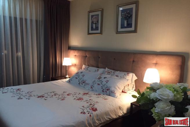 Noble Refine | Large and Nicely Decorated Two Bedroom Condo Near Major Phrom Phong Shopping & BTS-7