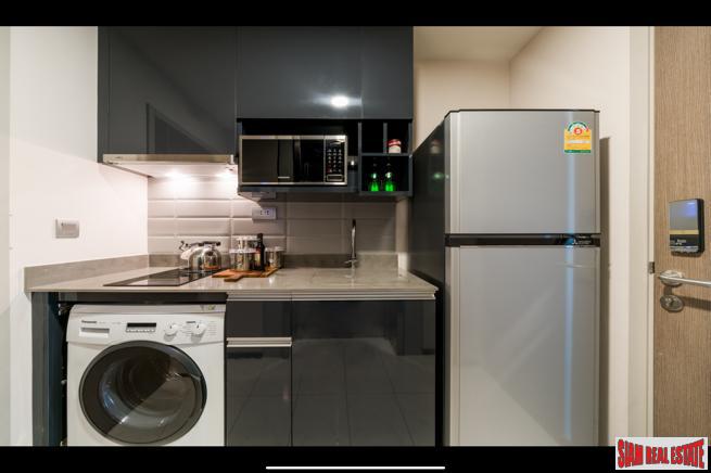 Exclusive Private Living in this New Ratchathewi Condominium - Two Bedrooms-2
