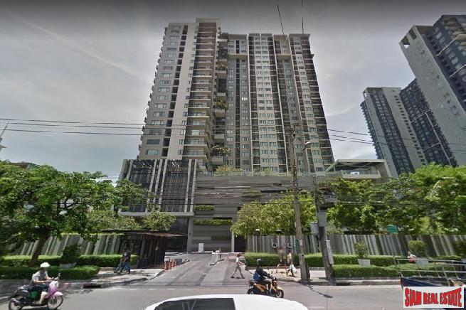 Blocs 77 | One Bed on High Floor with Serene Green, Canal and City Views at Sukhumvit 77, Onnut-28