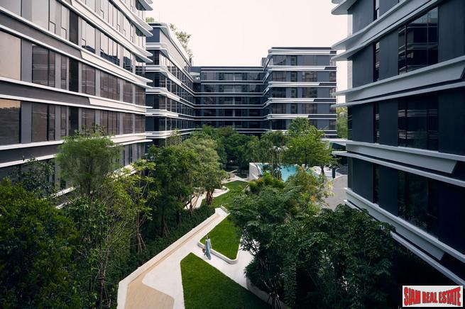 High Quality Newly Completed Low-Rise Condo at Ekkamai by Leading Thai Developer - 2 Bed Units- Up to 27% Discount!-8