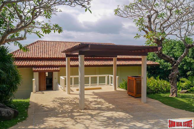 Katamanda | Overlooking Scenic Kata Bay a Magnificent Four Bedroom Pool Villa is for Sale-16