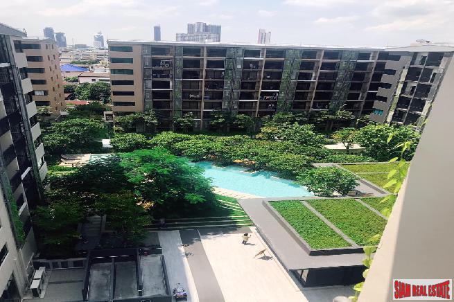 Blossom Condo @ Sathorn - Charoenrat | City and Temple Views from this New 2 Bed Corner Unit on the Top Floor-1